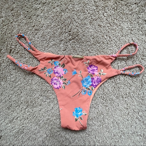 San Lorenzo Bikini - Picture 3 of 5